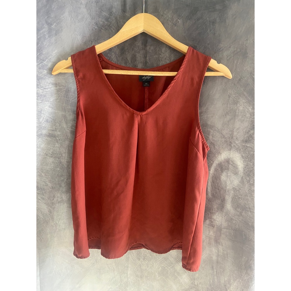 Daytrip‎ Womens Rust Orange V-Neck Pleated Sleeveless Blouse XS minimalist boho
